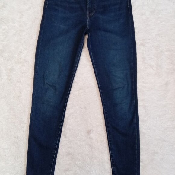 Levi's Woman's Dark Wash Mile High Supper Skinny Denim Jeans Size: 28 - Picture 3 of 10